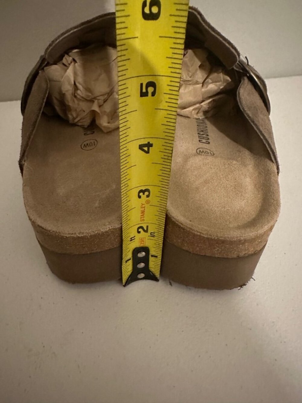 Cushionaire Blain Genuine Suede Clogs Cork Footbed Platform - Picture 7 of 8